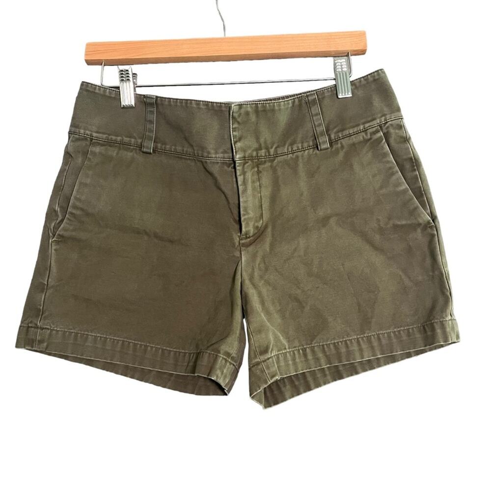 Banana Republic Womens Size 4 Olive Green Flat Front Casual Shorts